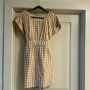 Like New HD in Paris gingham dress, size 6